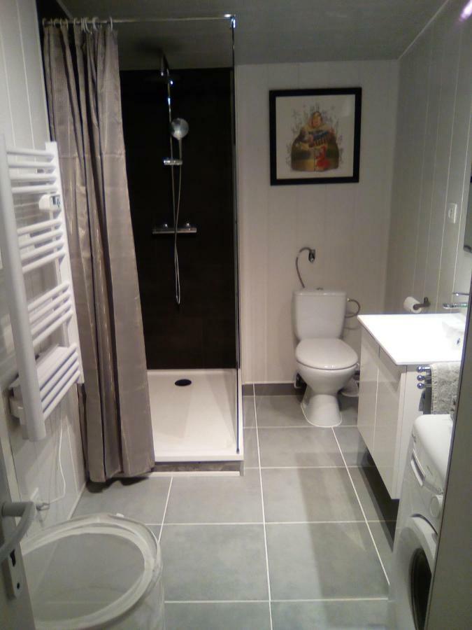 F2 Tout Confort Au Calme Appartement Batilly  Buitenkant foto